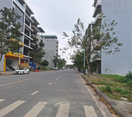 Đất mặt đường trục chính khu đô thị ICC Quán Mau, Lạch Tray