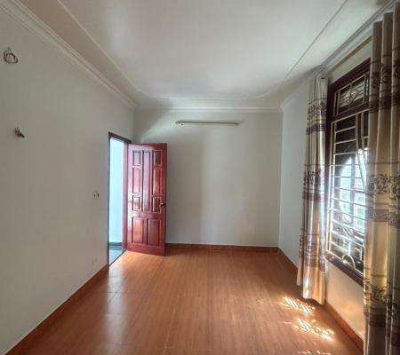 Nhà 3,5 tầng 72m2 ngõ Thiên Lôi, Chợ Đôn oto vào tận nhà